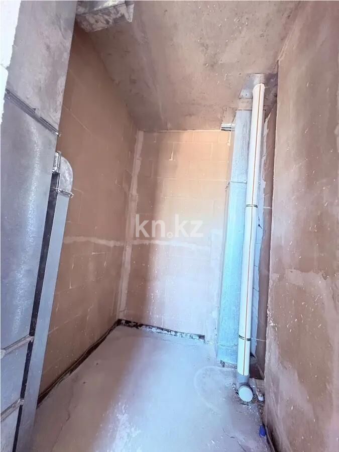 Продажа 4-комнатной квартиры, 120.2 м² - Продажа четырехкомнатных квартир в кирпичном доме в Казахстане - страница 9 фото 4 из 7