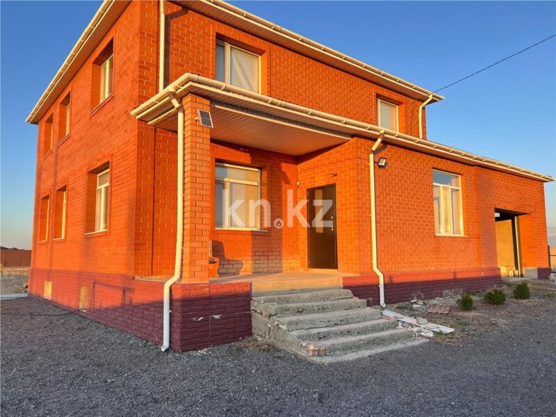 Продажа 5-комнатного дома, 226 м² - Продажа домов, коттеджей в Казахстане - страница 10 фото 2 из 33