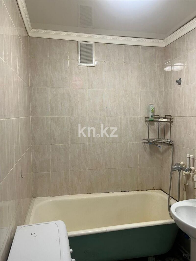 Продажа 1-комнатной квартиры, 34 м² - Продажа однокомнатных квартир в панельном доме в Караганде - страница 8 фото 7 из 9