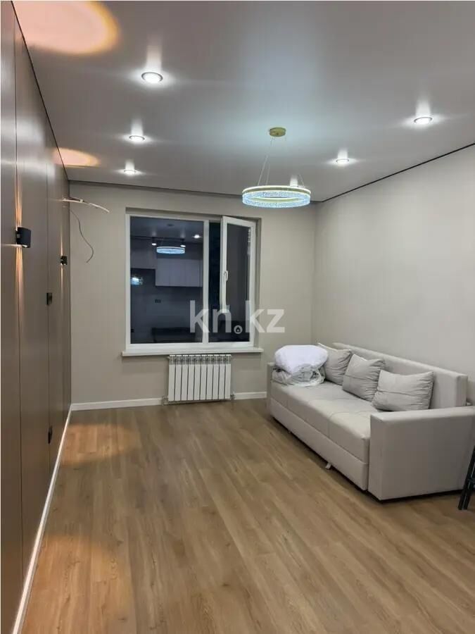 Продажа 2-комнатной квартиры, 37 м² - Продажа квартир в монолитно-каркасном доме в Казахстане - страница 17 фото 1 из 4
