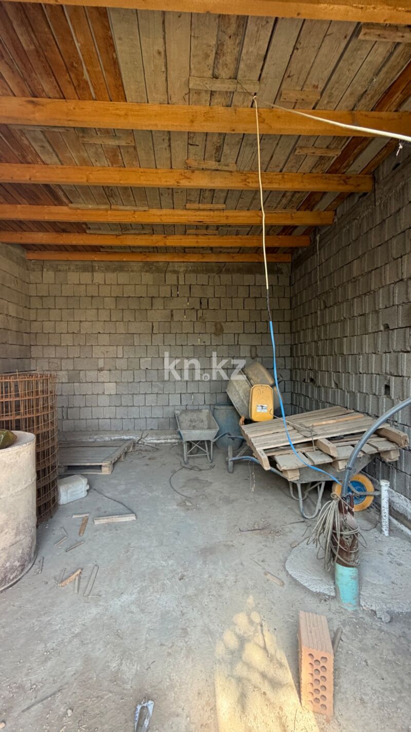 Продажа 4-комнатного дома, 400 м² - Продажа домов, коттеджей в Аль-Фарабийском р-не Шымкента фото 35 из 37