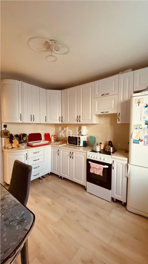 Продажа 2-комнатной квартиры, 58 м² - Продажа двухкомнатных квартир в Майкудуке Караганды - страница 12 фото 6 из 12