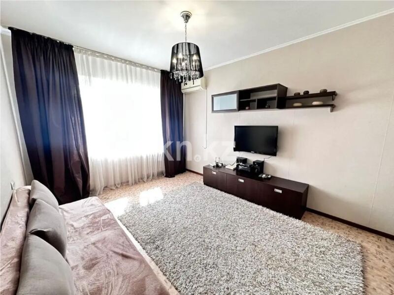 Продажа 1-комнатной квартиры, 40 м² - Продажа квартир в Алмалинском р-не Алматы - страница 6 фото 1 из 3