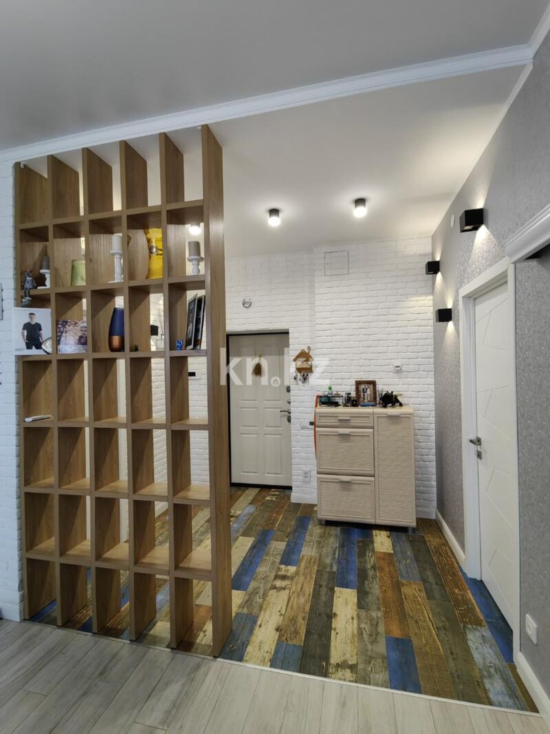 Продажа 4-комнатной квартиры, 138.4 м² - Продажа четырехкомнатных квартир в кирпичном доме в Караганде фото 24 из 31