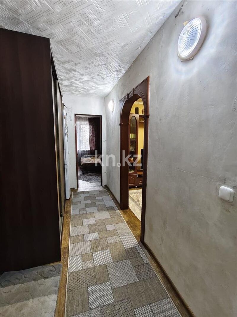 Продажа 3-комнатной квартиры, 60 м² - Продажа квартир в районе Михайловка в Караганде фото 10 из 11