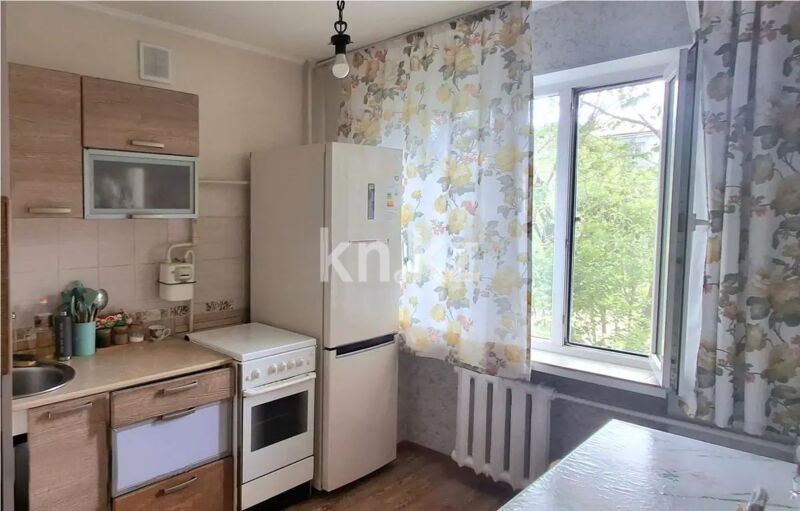 Продажа 2-комнатной квартиры, 45 м² - Продажа двухкомнатных квартир в панельном доме в Астане - страница 2 фото 3 из 6
