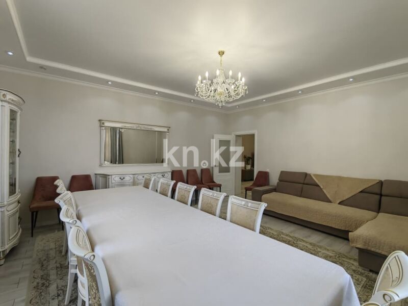 Продажа 5-комнатного дома, 232 м² - Продажа домов, коттеджей в Караганде - страница 3 фото 3 из 39