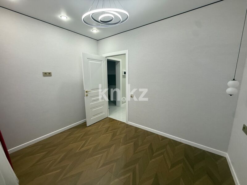 Продажа 3-комнатной квартиры, 48 м² - Продажа квартир в панельном доме в Казахстане - страница 4 фото 4 из 8