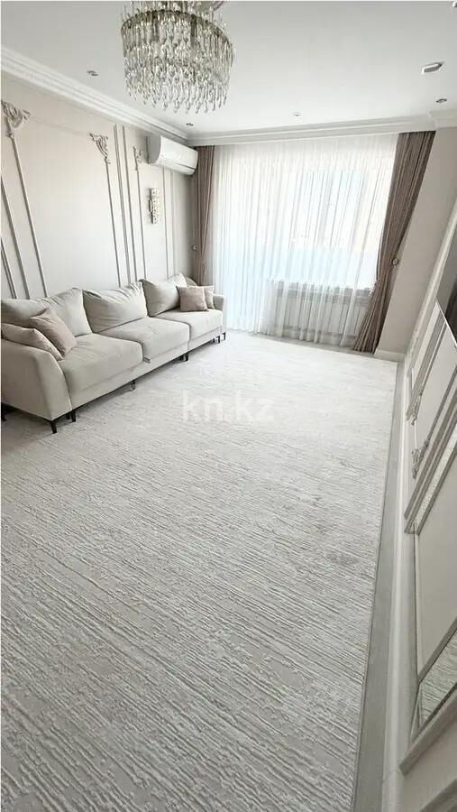Продажа 4-комнатной квартиры, 105 м² - Продажа четырехкомнатных квартир в кирпичном доме в Караганде - страница 6 фото 1 из 7