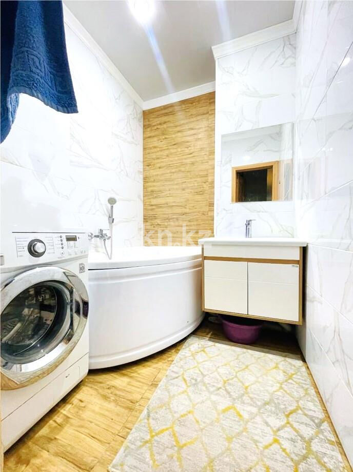 Продажа 3-комнатной квартиры, 92 м² - Продажа квартир в блочном доме в Караганде - страница 2 фото 8 из 10