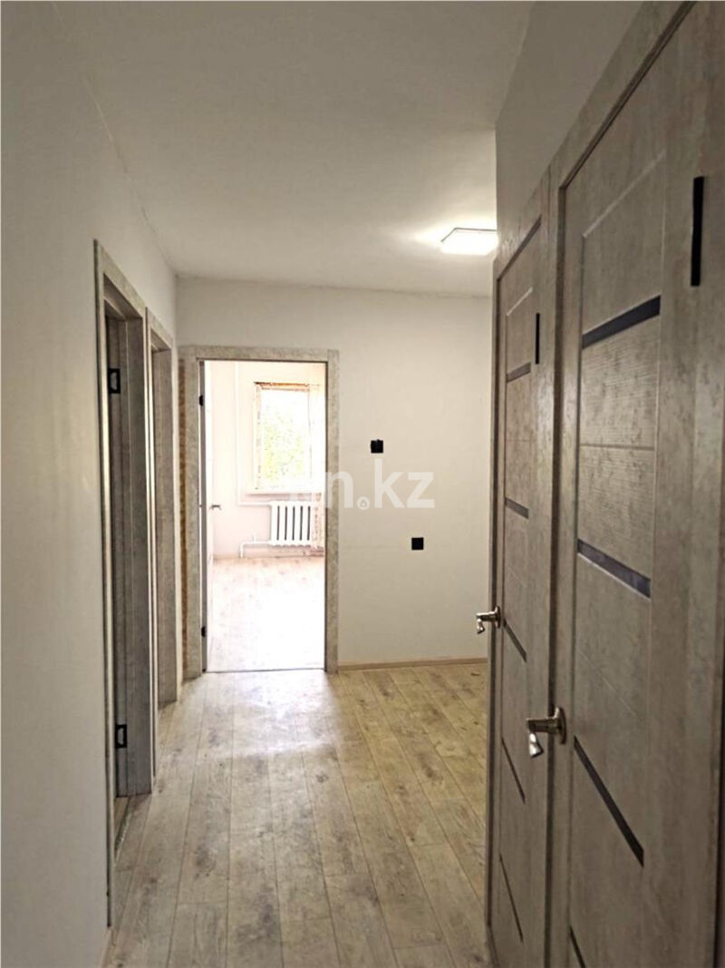 Продажа 3-комнатной квартиры, 62 м² - Продажа квартир в панельном доме в Караганде фото 9 из 14