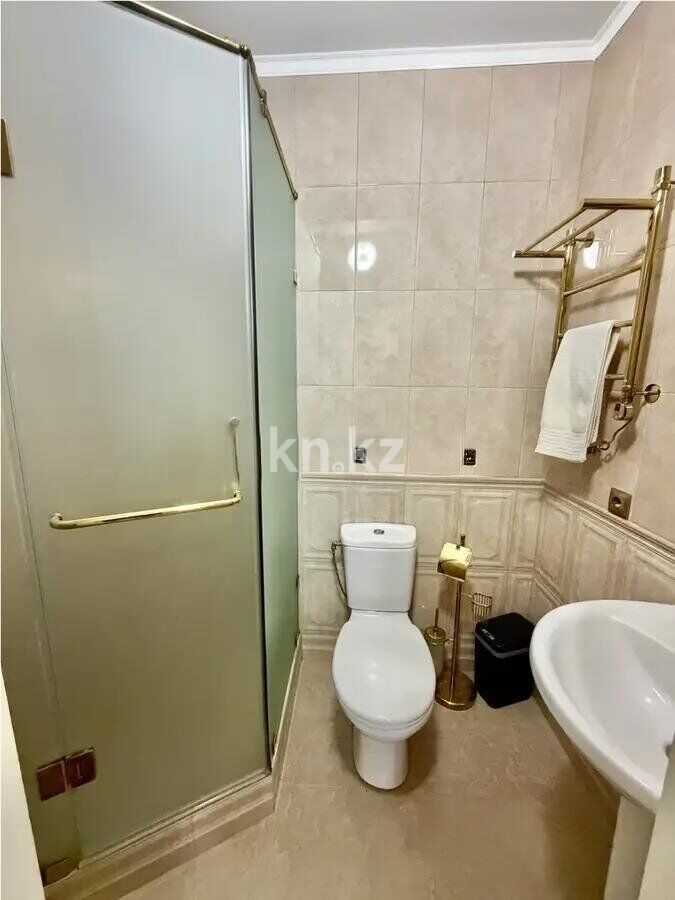Продажа 3-комнатной квартиры, 140 м² - Продажа квартир в Алмалинском р-не Алматы - страница 2 фото 7 из 10