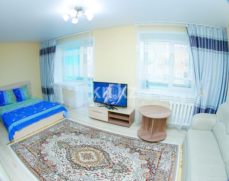 Аренда 1-комнатной квартиры посуточно, 40 м² - Аренда однокомнатных квартир посуточно в Казахстане - страница 10 фото 2 из 9