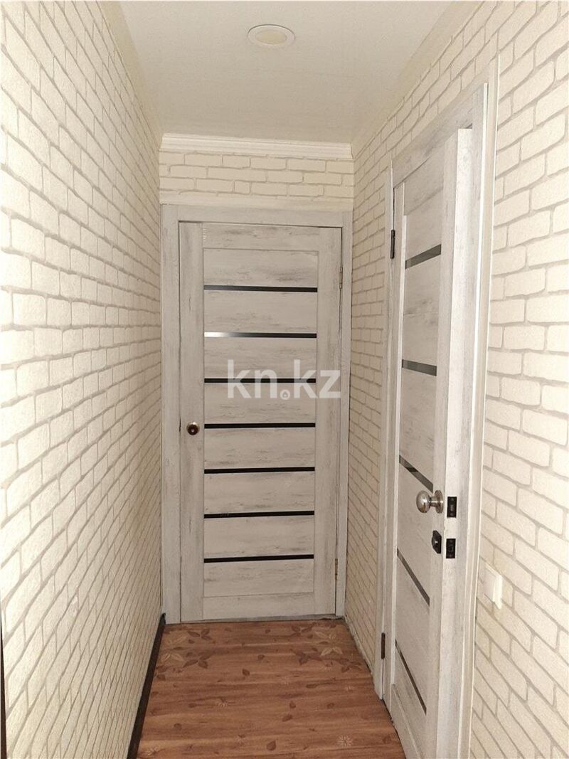 Продажа 3-комнатной квартиры, 59 м² - Продажа квартир в блочном доме в Темиртау - страница 3 фото 9 из 12