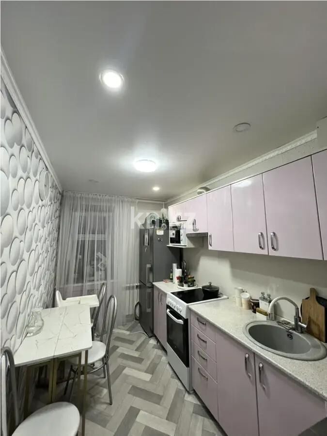 Продажа 3-комнатной квартиры, 60 м² - Продажа трехкомнатных квартир от собственников в Абае фото 4 из 6