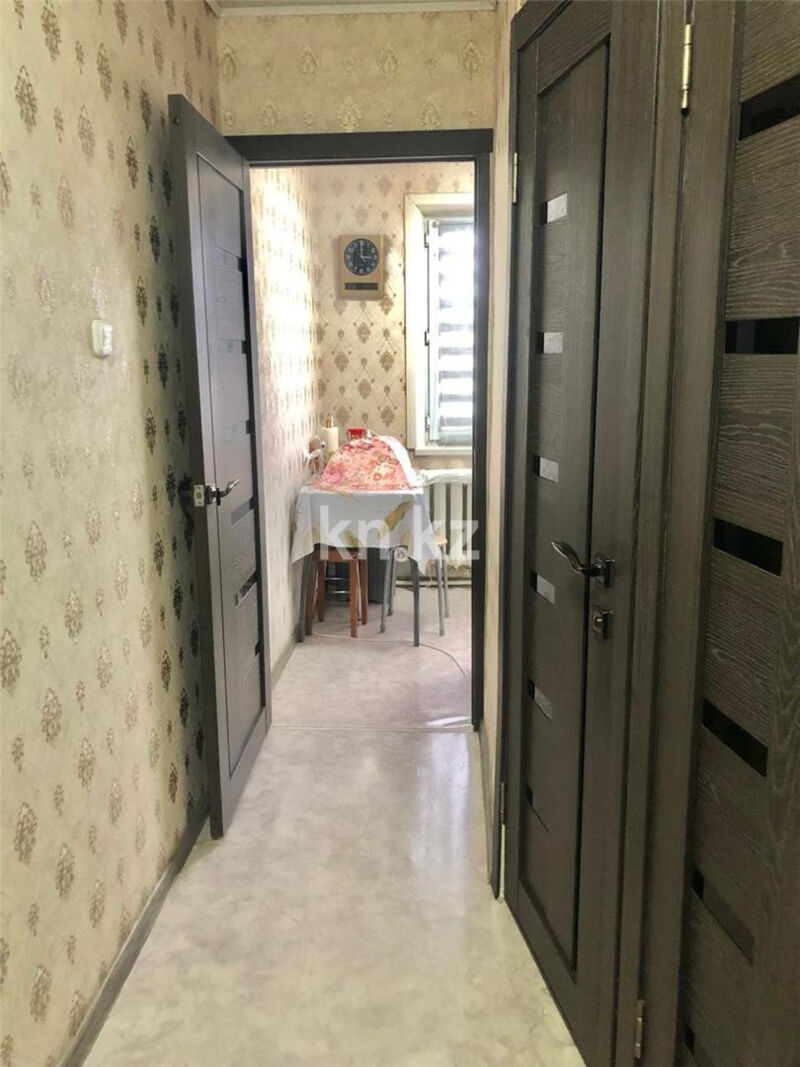 Продажа 4-комнатной квартиры, 61 м² - Продажа четырехкомнатных квартир в панельном доме в Караганде - страница 8 фото 11 из 15