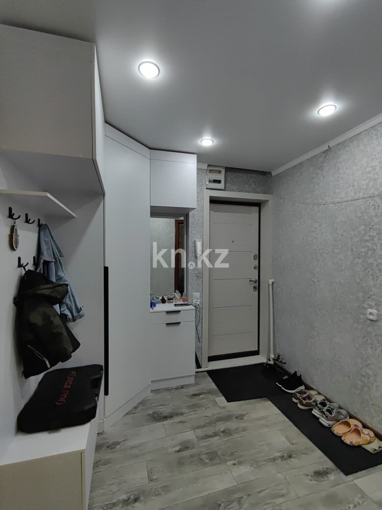 Продажа 3-комнатной квартиры, 61 м² - Продажа трехкомнатных квартир в Михайловке Караганды - страница 2 фото 26 из 32