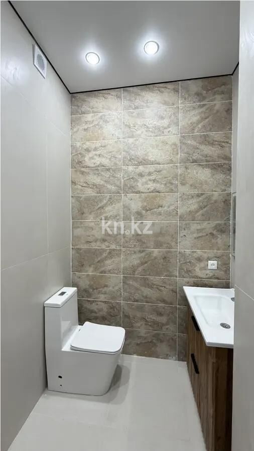 Продажа 2-комнатной квартиры, 68 м² - Продажа двухкомнатных квартир в блочном доме в Казахстане - страница 24 фото 2 из 2