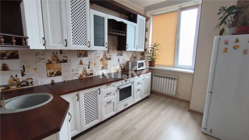 Продажа 3-комнатной квартиры, 64 м² - Продажа трехкомнатных квартир на Юго-Востоке Караганды - страница 17 фото 1 из 22