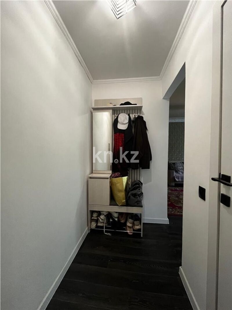 Продажа 3-комнатной квартиры, 52 м² - Продажа трехкомнатных квартир в Майкудуке Караганды - страница 7 фото 11 из 14