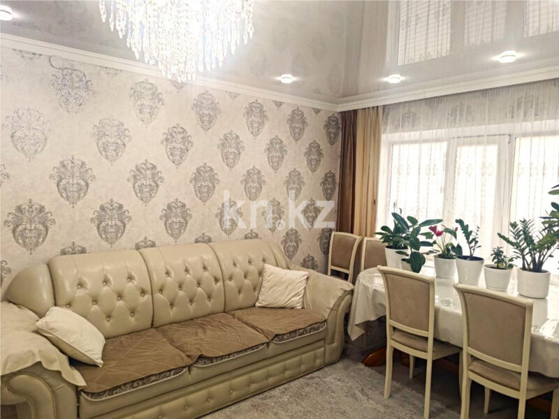 Продажа 4-комнатной квартиры, 62 м² - Продажа квартир в Пришахтинске Караганды - страница 8 фото 1 из 17