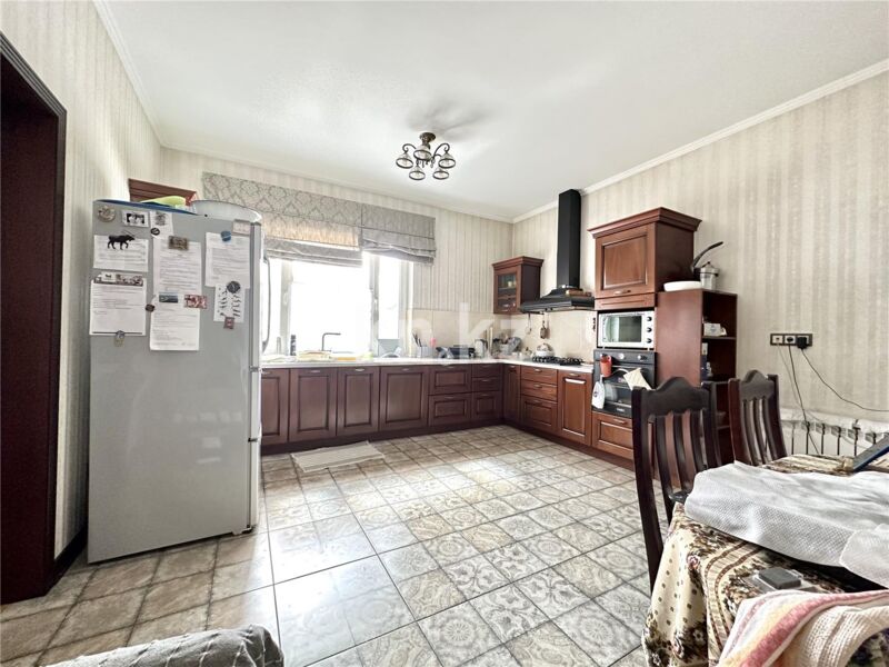 Продажа 6-комнатного дома, 400.7 м² - Продажа домов, коттеджей в Караганде - страница 7 фото 40 из 52