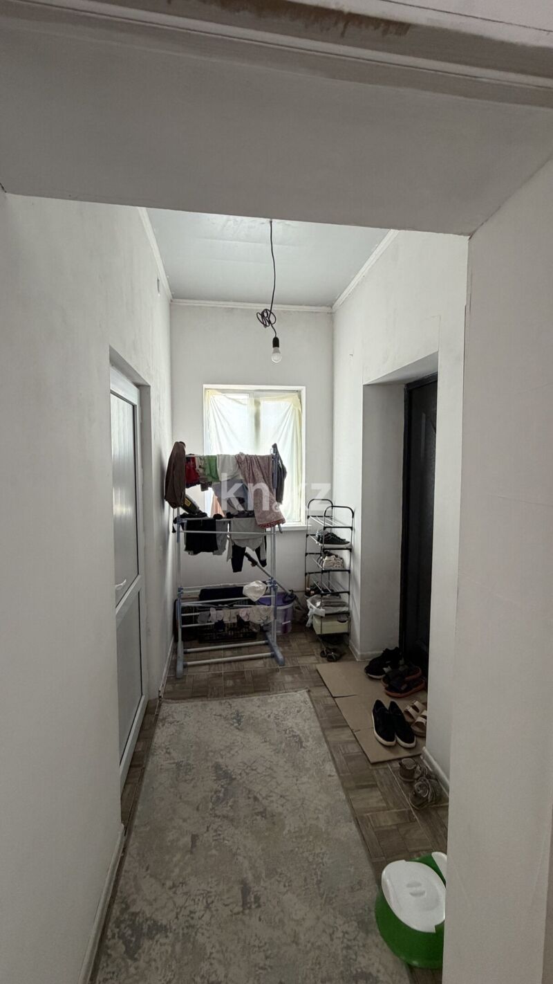 Продажа 3-комнатного дома, 70 м² - Недвижимость в Шымкенте - страница 2 фото 9 из 12