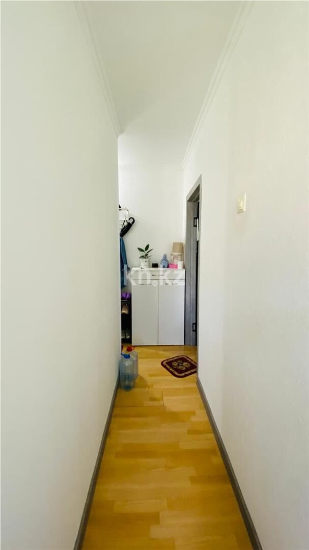 Продажа 3-комнатной квартиры, 47 м² - Продажа трехкомнатных квартир в Майкудуке Караганды - страница 9 фото 8 из 11