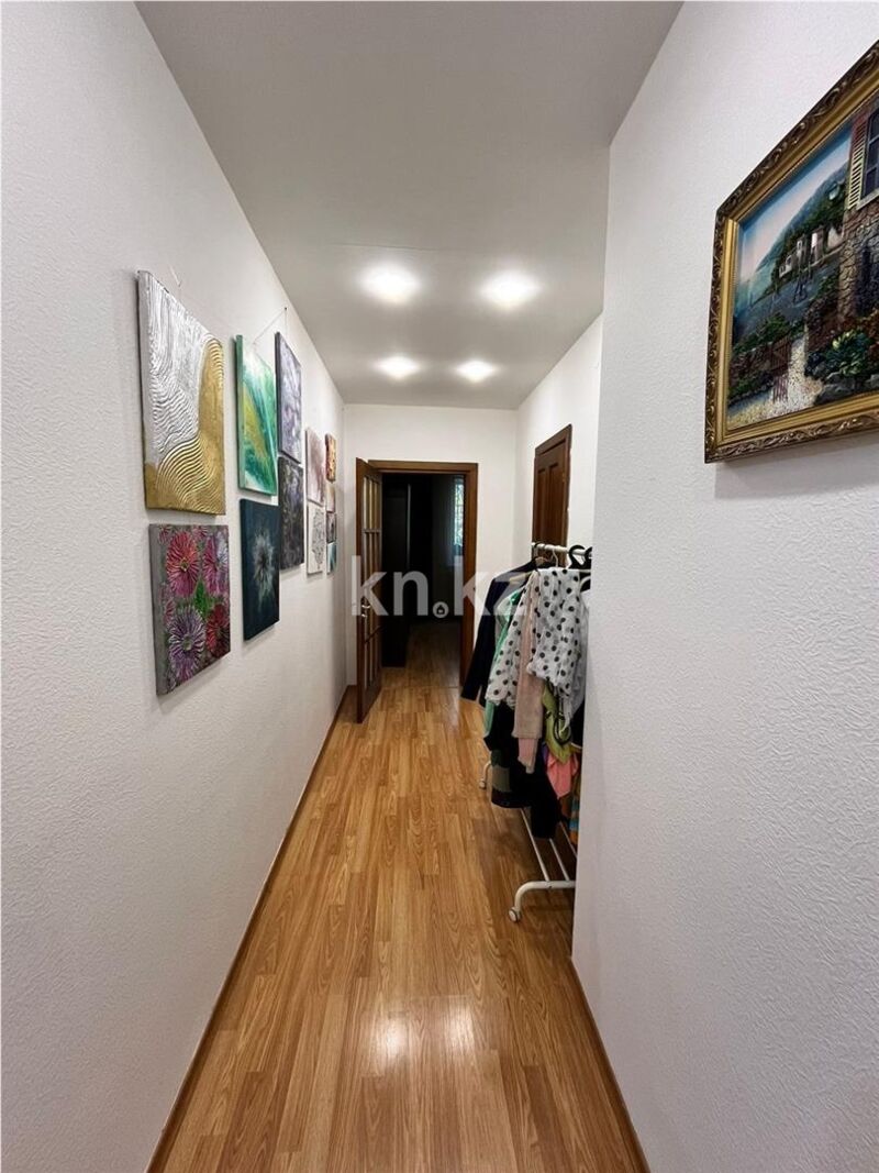 Продажа 4-комнатной квартиры, 170 м² - Продажа четырехкомнатных квартир в кирпичном доме в Казахстане - страница 7 фото 17 из 20