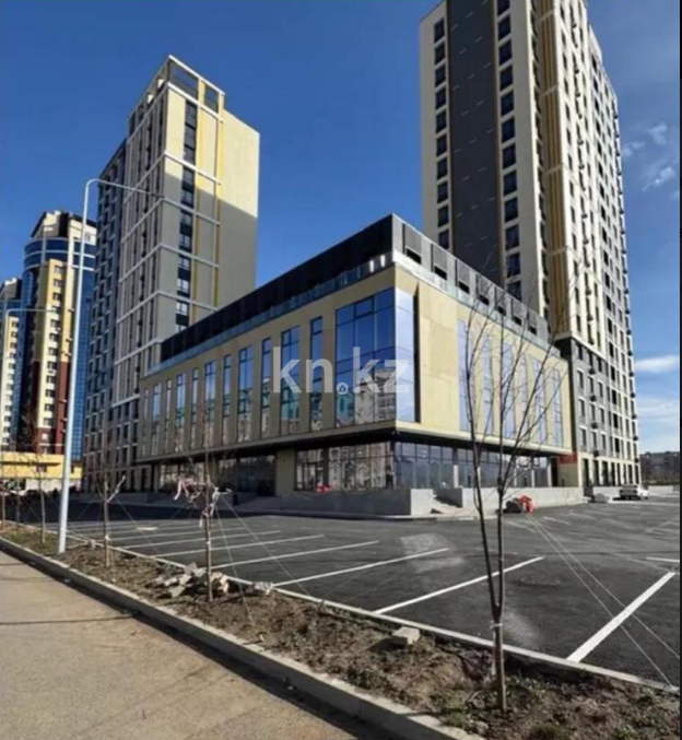 Продажа 1-комнатной квартиры, 43 м² - Продажа однокомнатных квартир на Юго-Востоке Караганды - страница 6 фото 1 из 17