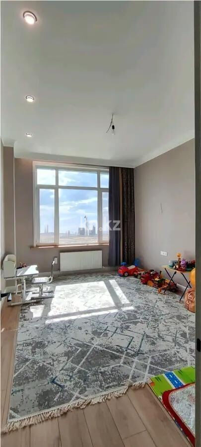 Продажа 5-комнатной квартиры, 195 м² - Продажа пятикомнатных и более квартир в монолитно-каркасном доме в Астане - страница 2 фото 3 из 7