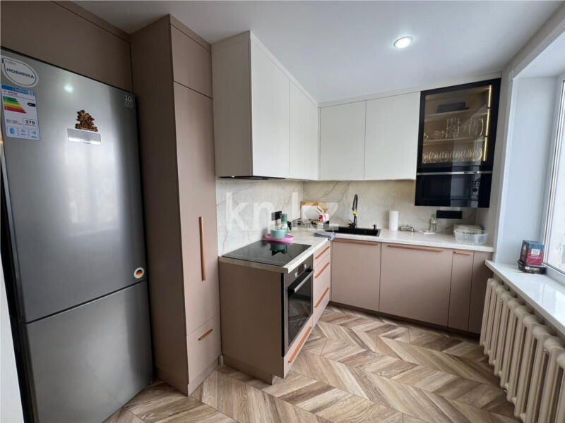 Продажа 4-комнатной квартиры, 76 м² - Продажа четырехкомнатных квартир в панельном доме в Караганде - страница 6 фото 6 из 18