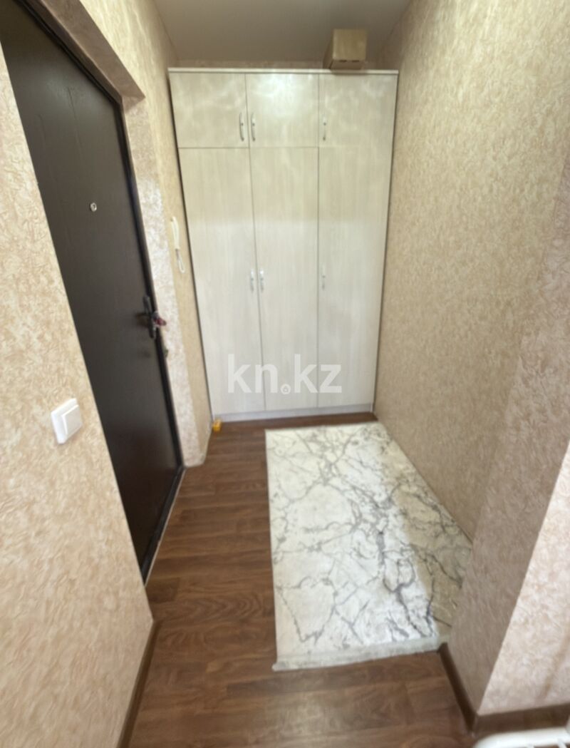 Продажа 1-комнатной квартиры, 46.5 м² - Продажа однокомнатных квартир в панельном доме в Караганде - страница 4 фото 16 из 28