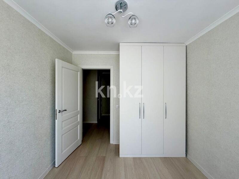 Продажа 4-комнатной квартиры, 75.4 м² - Продажа четырехкомнатных квартир в Караганде - страница 3 фото 11 из 20