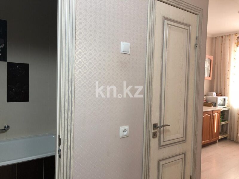 Продажа 4-комнатной квартиры, 89 м² - Продажа квартир на Юго-Востоке Караганды - страница 8 фото 11 из 15