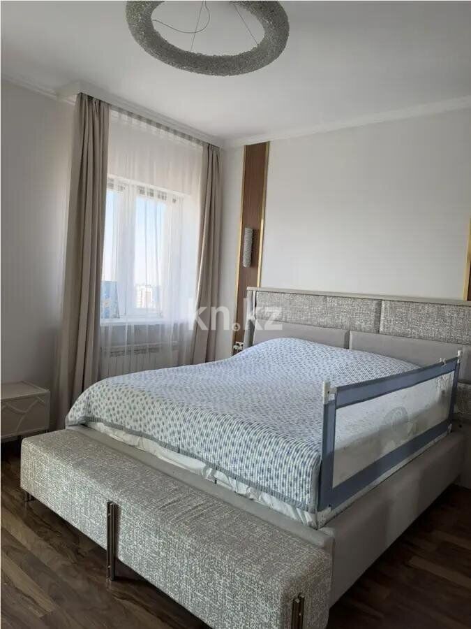 Продажа 4-комнатной квартиры, 137 м² - Аренда квартир посуточно в Костанае фото 2 из 7