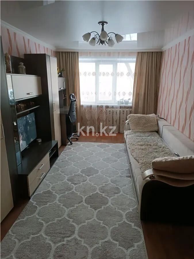 Продажа 2-комнатной квартиры, 44 м² - Продажа двухкомнатных квартир в Майкудуке Караганды - страница 6 фото 1 из 4