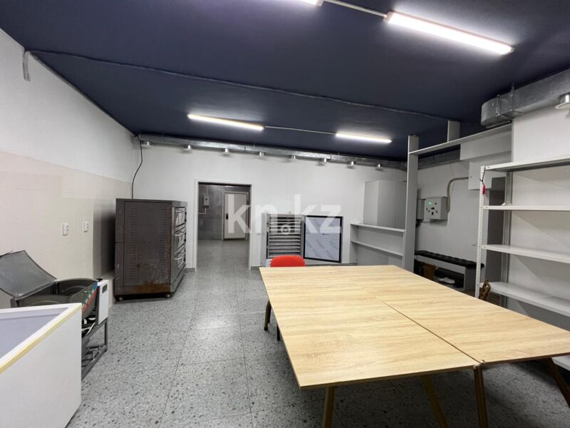 Продажа помещения, 80 м² - Продажа офисных и торговых помещений в Караганде фото 4 из 9