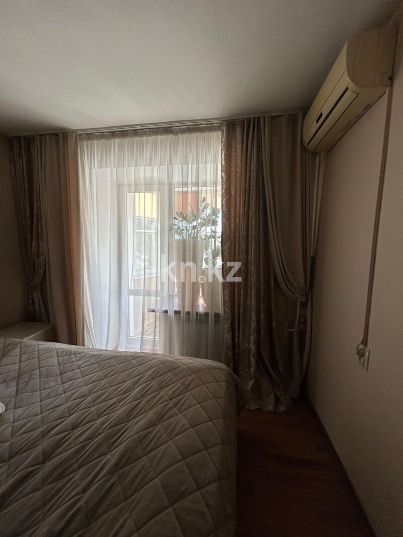 Продажа 3-комнатной квартиры, 68 м² - Продажа жилой и коммерческой недвижимости в Усть-Каменогорске фото 8 из 21