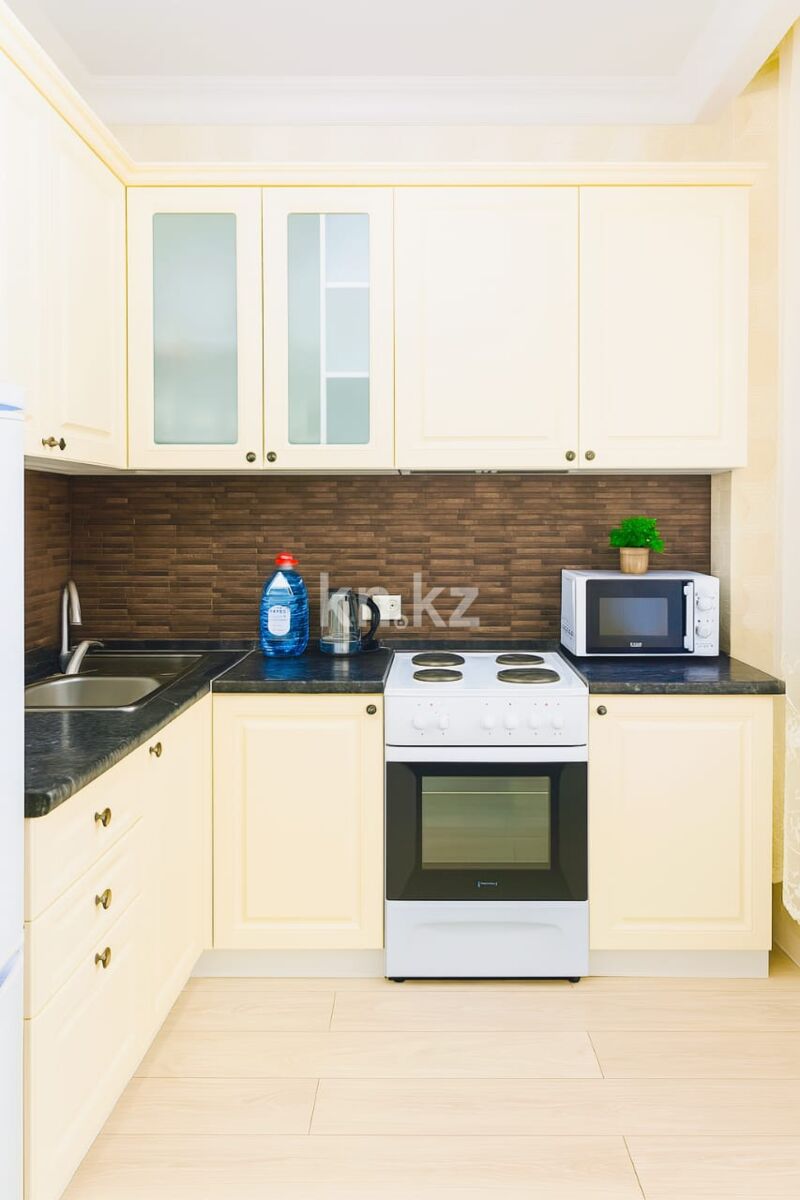 Аренда 1-комнатной квартиры посуточно, 40 м² - Аренда однокомнатных квартир посуточно в р-не Нура Астаны фото 7 из 12