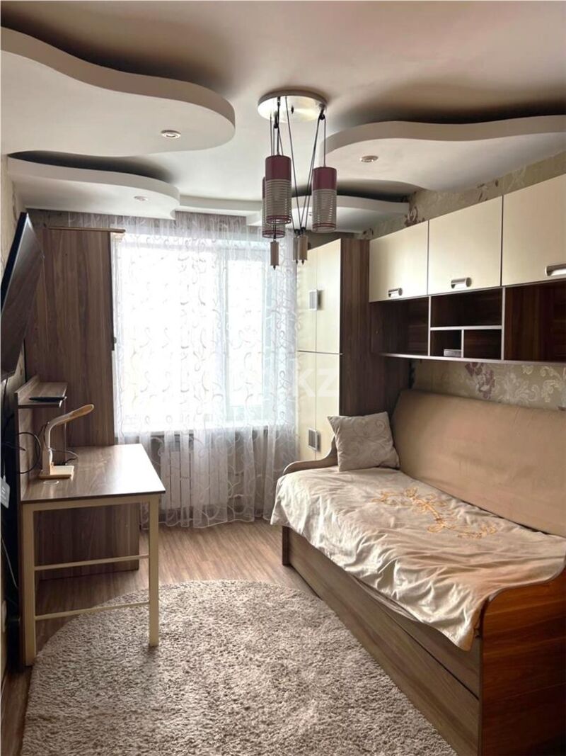 Продажа 3-комнатной квартиры, 63 м² - Продажа трехкомнатных квартир в панельном доме в Караганде - страница 8 фото 4 из 12