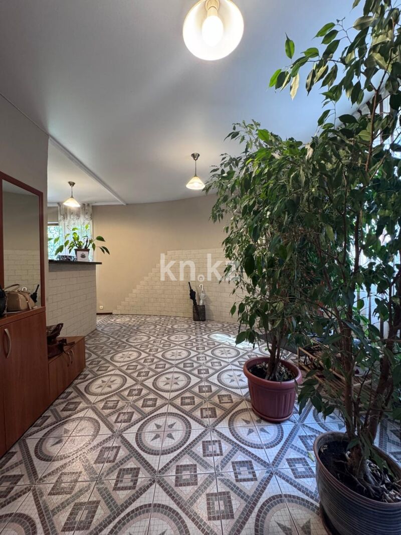 Продажа 6-комнатного дома, 229 м² - Продажа домов, коттеджей в Алматы фото 2 из 18