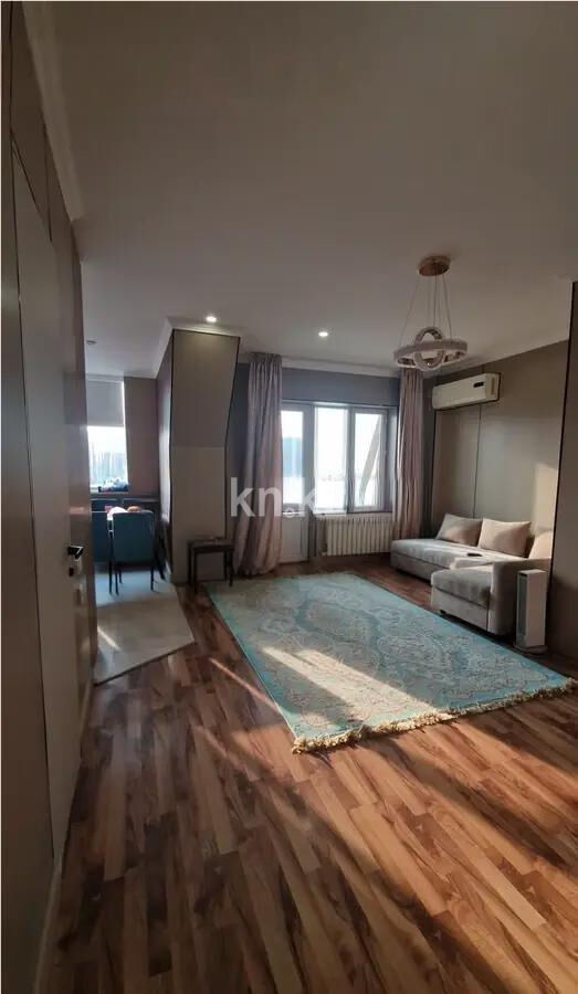 Продажа 3-комнатной квартиры, 92.6 м² - Продажа трехкомнатных квартир в кирпичном доме в Алматы фото 1 из 6