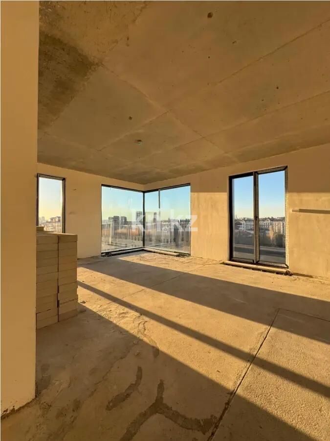 Продажа 4-комнатной квартиры, 151.73 м² - Продажа четырехкомнатных квартир в кирпичном доме в Казахстане - страница 17 фото 2 из 3