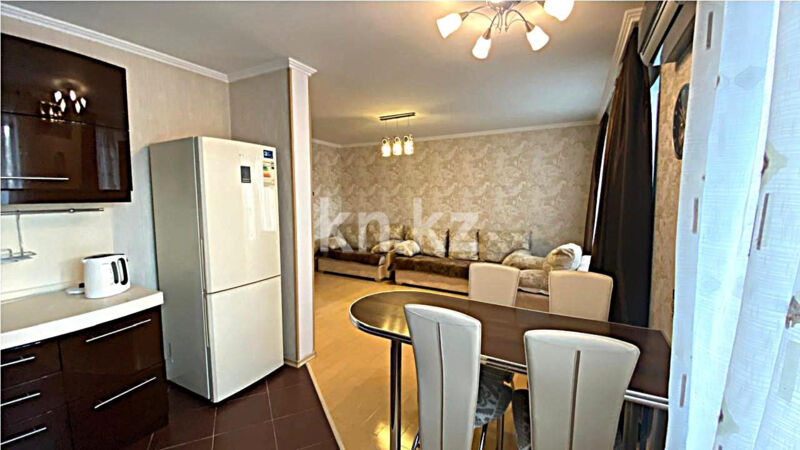 Продажа 3-комнатной квартиры, 60 м² - Продажа квартир в Михайловке Караганды - страница 4 фото 3 из 11