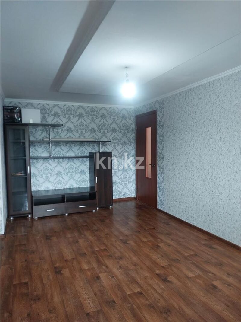 Продажа 2-комнатной квартиры, 46 м² - Продажа двухкомнатных квартир в Майкудуке Караганды - страница 7 фото 2 из 9