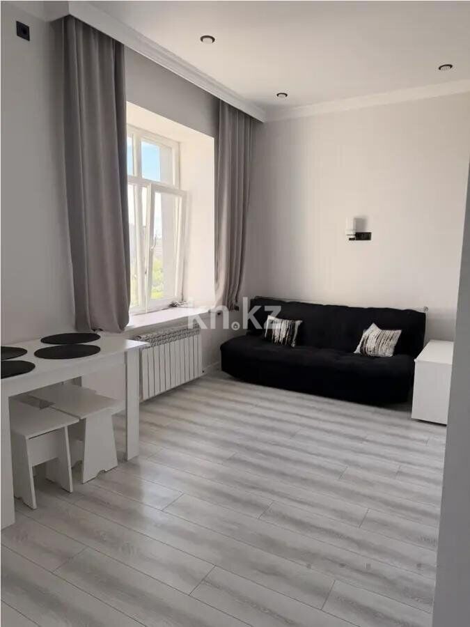 Продажа 2-комнатной квартиры, 40 м² - Продажа двухкомнатных квартир от собственников в Казахстане - страница 3 фото 1 из 4