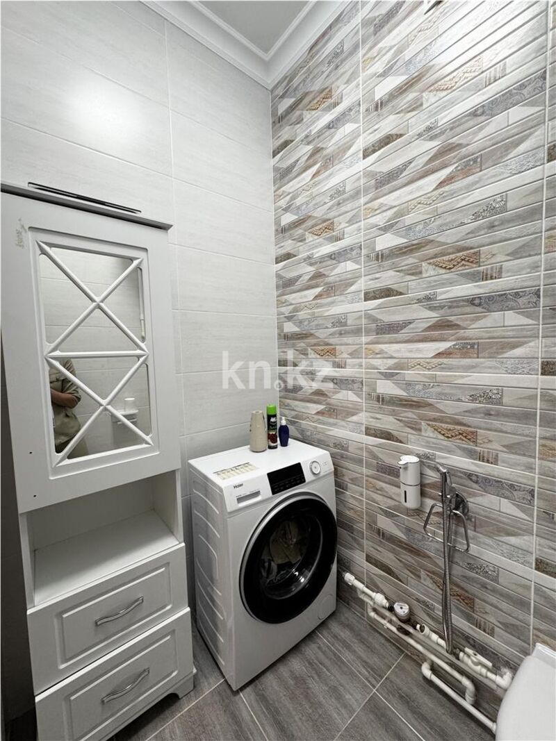 Продажа 3-комнатной квартиры, 70 м² - Продажа квартир в монолитно-каркасном доме в Караганде - страница 7 фото 9 из 14