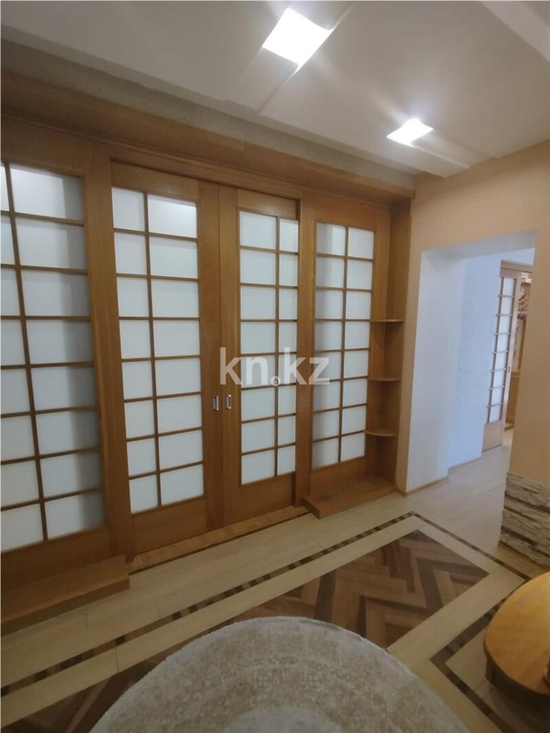 Продажа 6-комнатной квартиры, 241 м² - Продажа пятикомнатных и более квартир в Темиртау фото 50 из 59