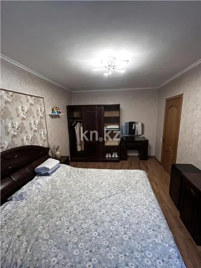 Продажа 3-комнатной квартиры, 72.5 м² - Продажа квартир в деревянном доме в Алматы фото 1 из 6